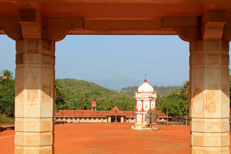 2-индуистские-храмы-фото
