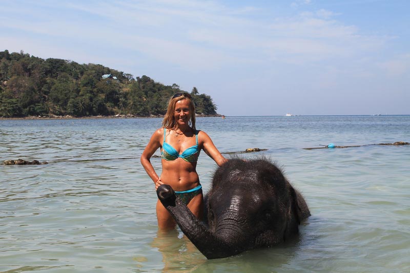 10-купание-со-слоном-таиланд-фото