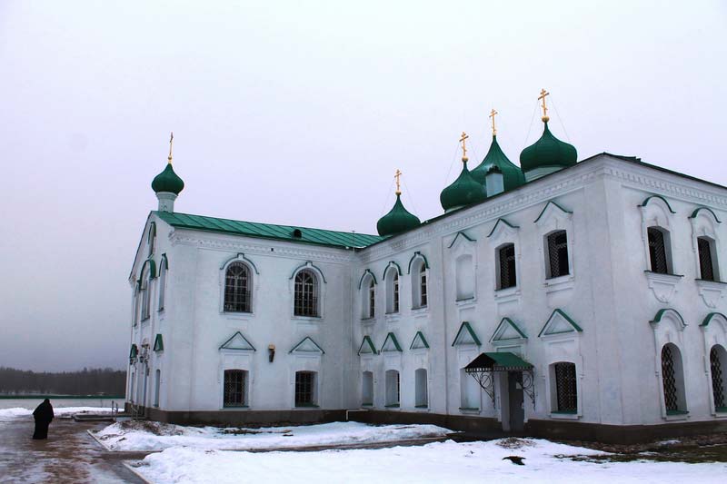 2-Свирский-мужской--монастырь