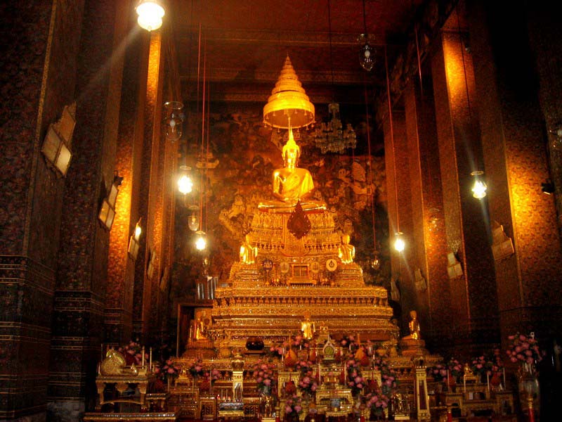 3с-храм-изумрудного-Будды-Бангкок