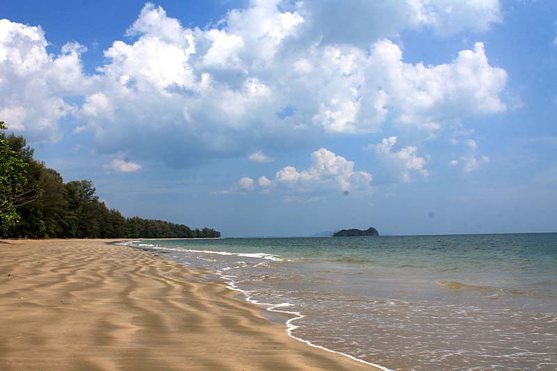 Andaman Beach ko jum