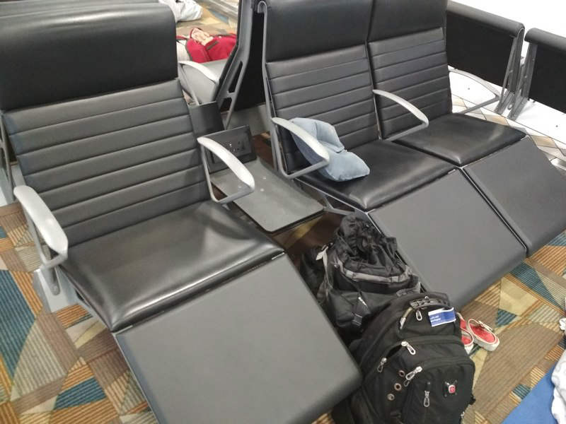 кресла аэропорт Бахрейна