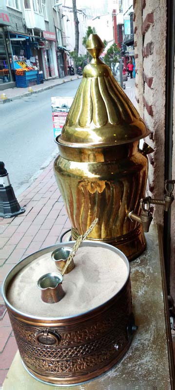 Стамбул-кофе-на-улице