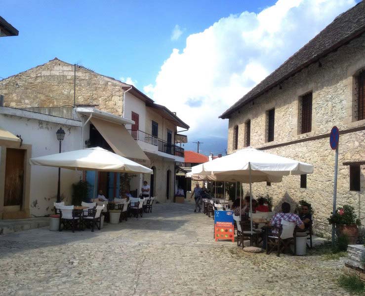 Деревня-Омодос-рестораны