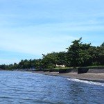 Бали лучший пляж в Ловине