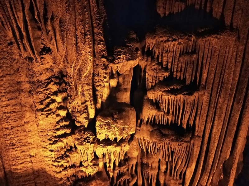 Пещера Дим 